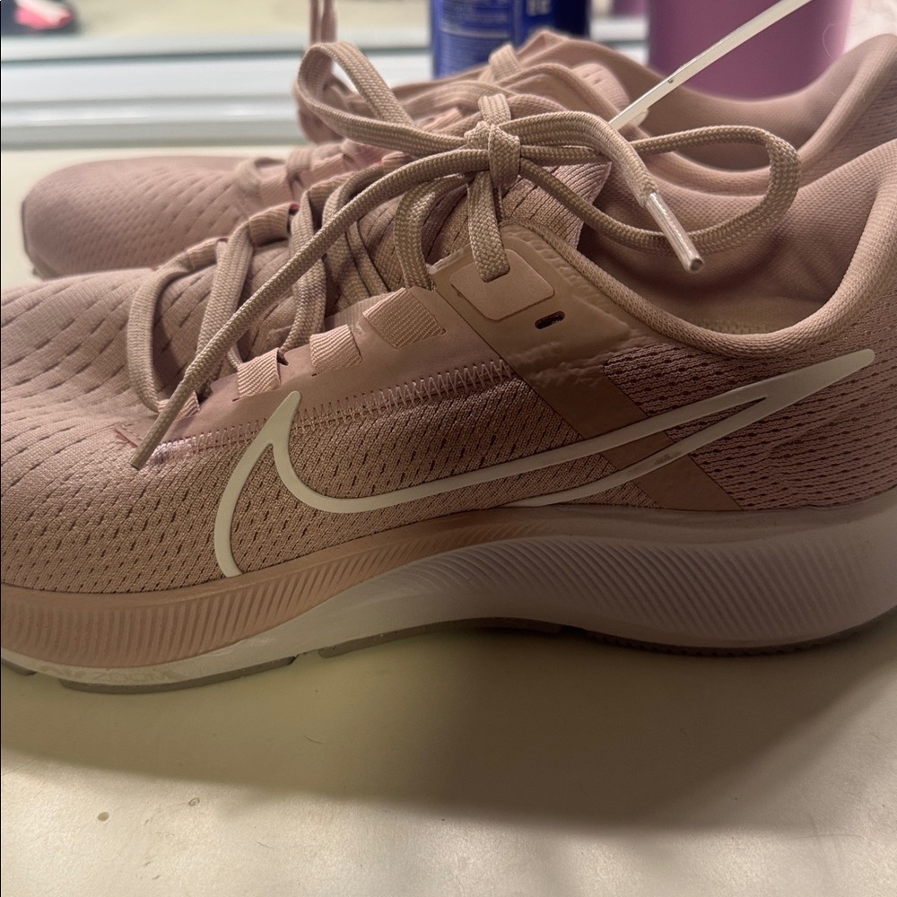 Nike Air Zoom Pegasus’s Running Shoes - Picture 4 of 6